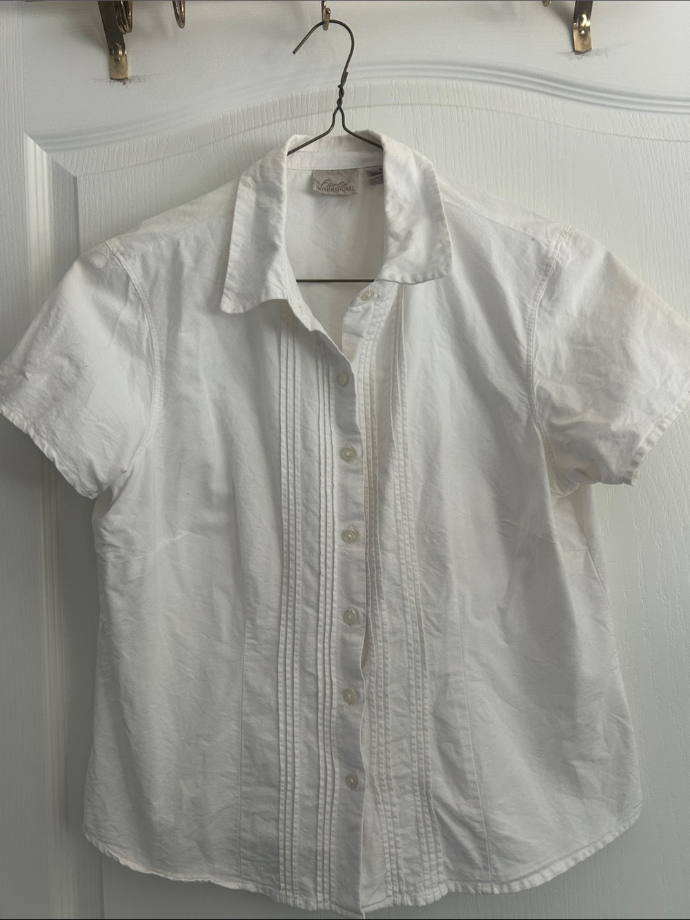 Vintage fiorlini international Short-Sleeve Pintuck Button-Front Blouse medium
